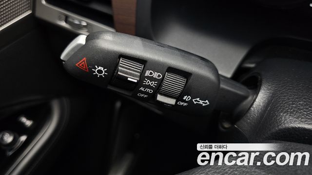 KG Mobility Rexton 2018 — photo 32