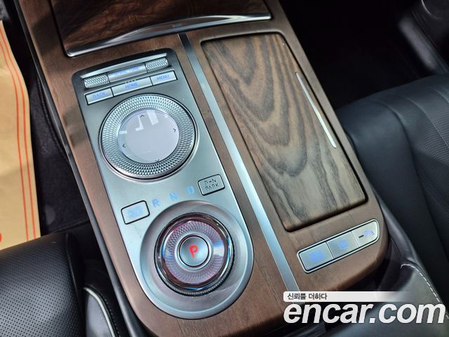 Genesis G80 2022 — photo 19