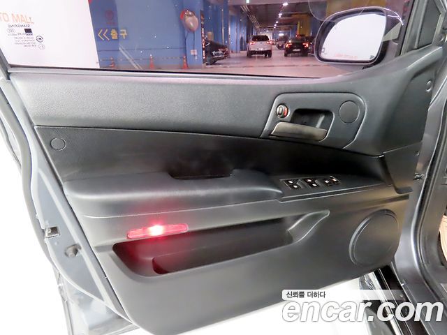KG Mobility KORANDO 2013 — photo 14