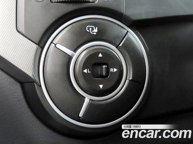 KG Mobility KORANDO 2013 — photo 15
