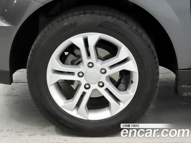 KG Mobility KORANDO 2013 — photo 20