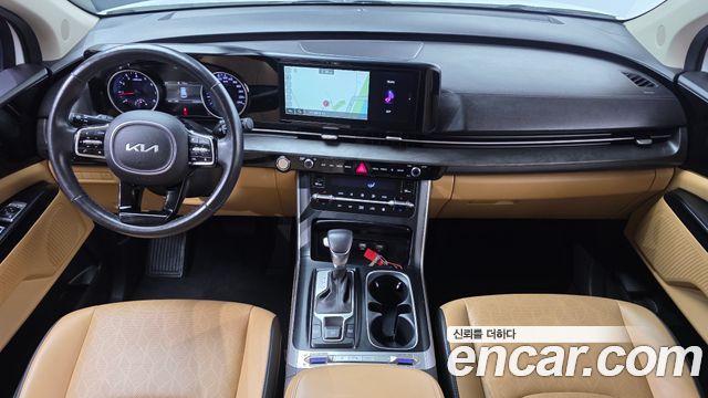Kia Canival 2023 — photo 7