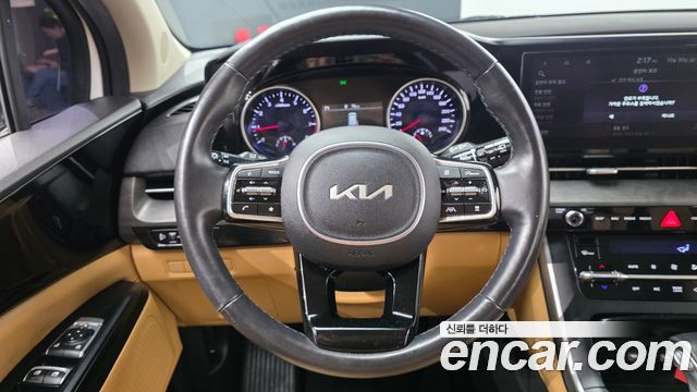 Kia Canival 2023 — photo 14