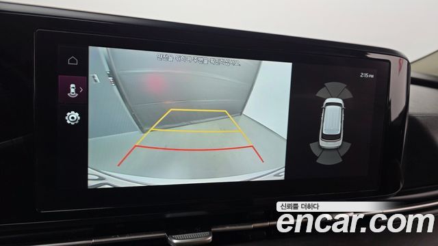 Kia Canival 2023 — photo 17