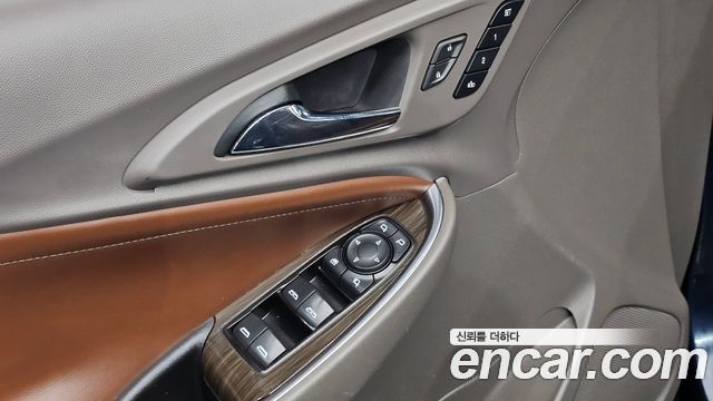 Chevrolet Korea Malibu 2017 — photo 24