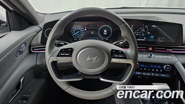 Hyundai AVANTE 2024 — photo 19