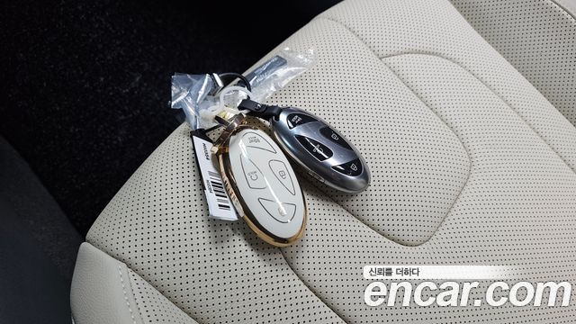 Hyundai AVANTE 2024 — photo 21