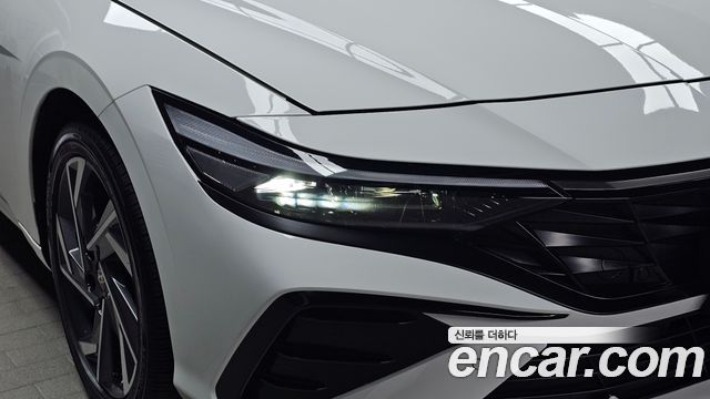 Hyundai AVANTE 2024 — photo 8