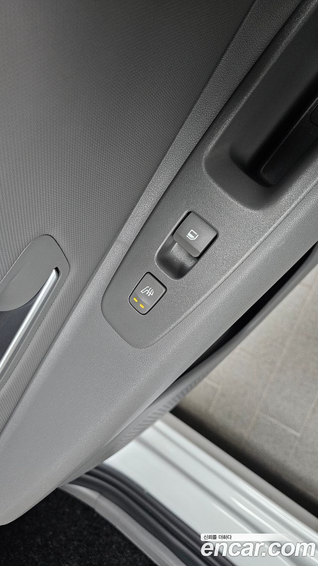 Hyundai AVANTE 2024 — photo 28