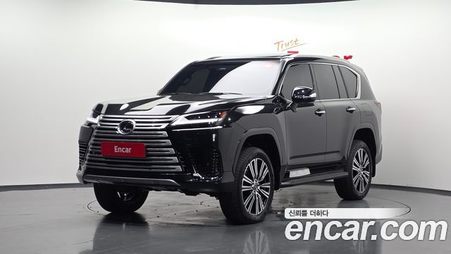 Lexus LX 2026 — photo 1
