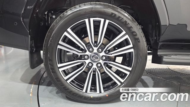 Lexus LX 2026 — photo 5