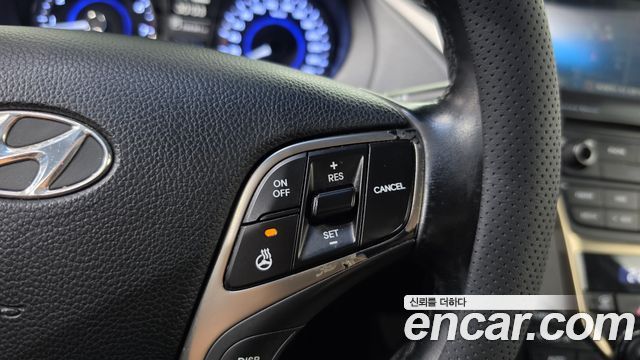 Hyundai Grandeur 2014 — photo 17