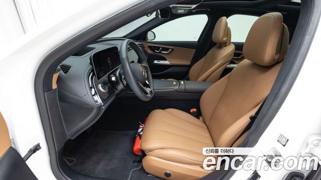 Mercedes-Benz E-Class 2026 — photo 14