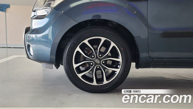 Kia Soul 2011 — photo 8
