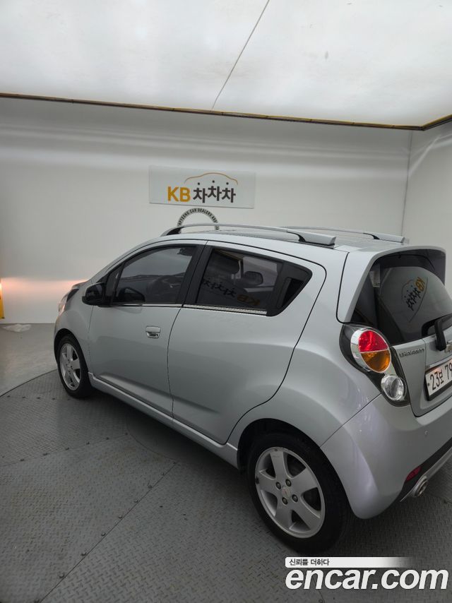 Chevrolet Korea Spark 2012 — photo 4
