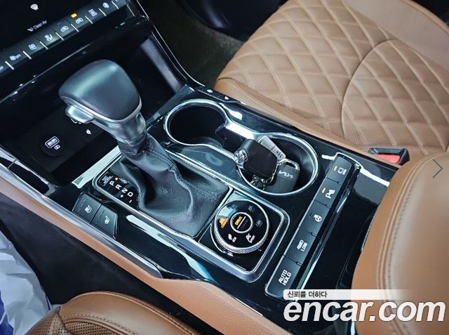 Kia Mohave 2023 — photo 8