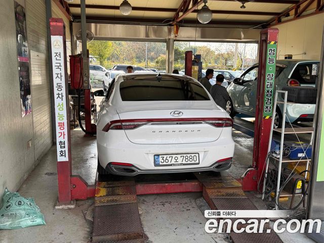 Hyundai Grandeur 2021 — photo 2