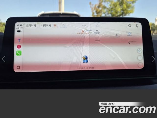 BMW 5-Series 2023 — photo 10