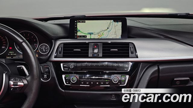 BMW 4-Series 2018 — photo 20