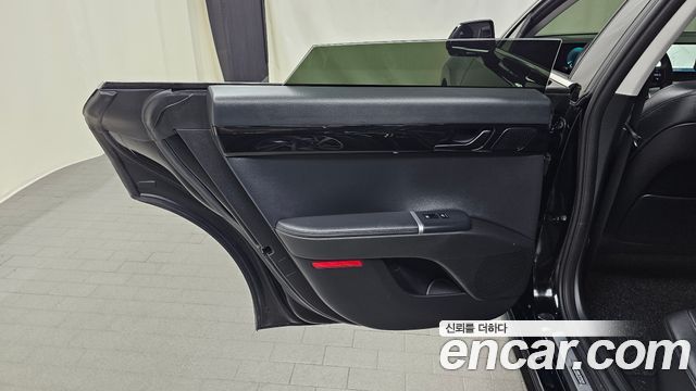 Hyundai Grandeur 2025 — photo 15