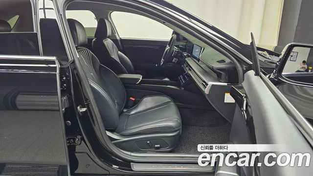 Hyundai Grandeur 2025 — photo 16