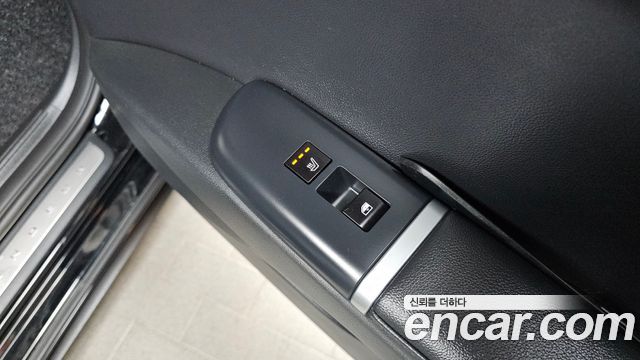 Hyundai Grandeur 2025 — photo 28