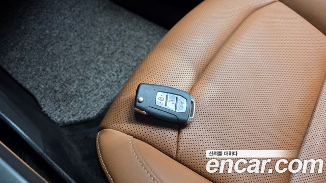 KG Mobility Torres 2024 — photo 32