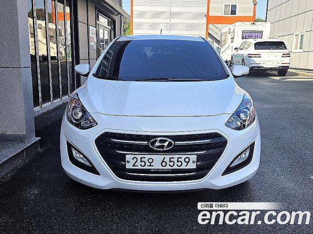 Hyundai i30 2016 — photo 2