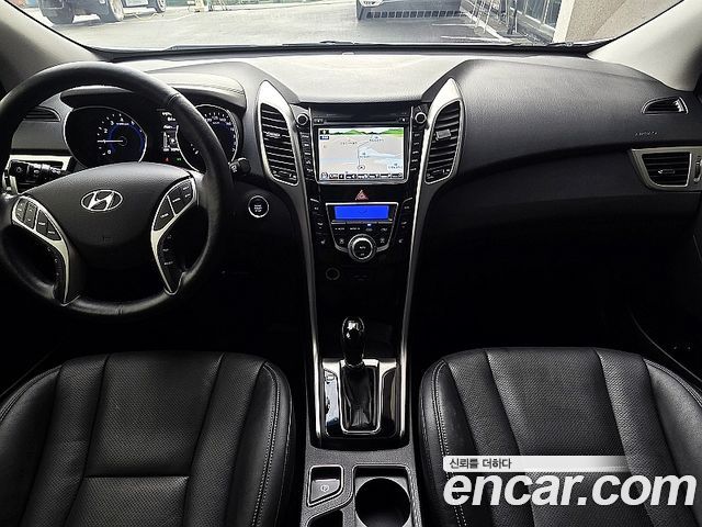 Hyundai i30 2016 — photo 5