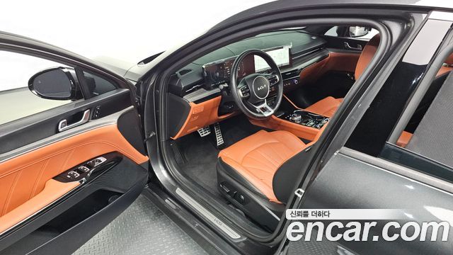 Kia K5 2024 — photo 17