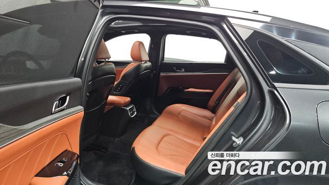 Kia K5 2024 — photo 18