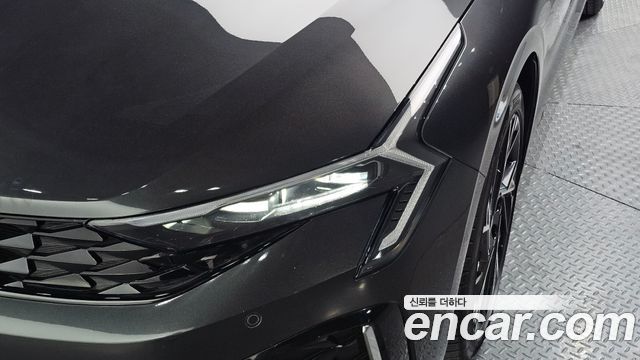 Kia K5 2024 — photo 8