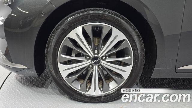 Kia K8 2023 — photo 5