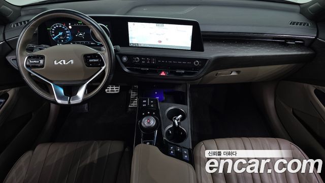 Kia K8 2023 — photo 10