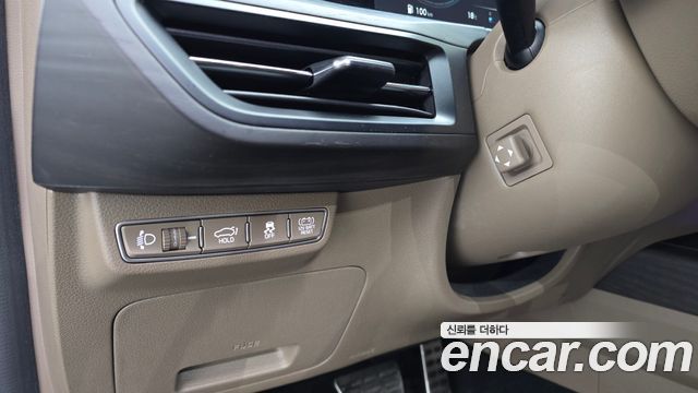 Kia K8 2023 — photo 24