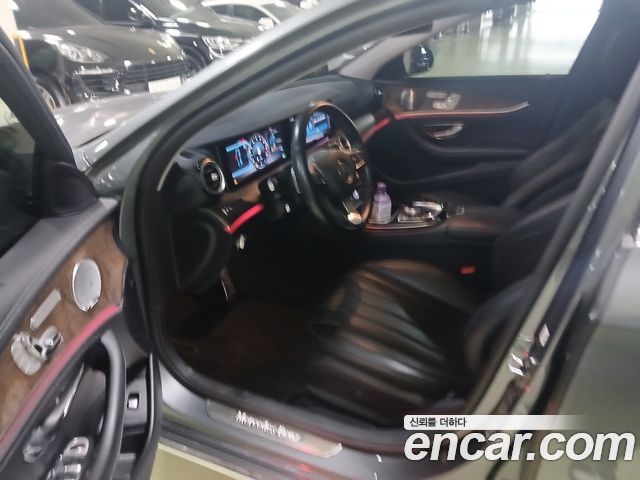 Mercedes-Benz E-Class 2018 — photo 5