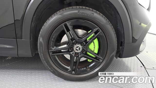Mercedes-Benz GLB-Class 2021 — photo 7