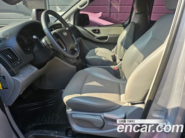 Hyundai Starex 2017 — photo 7