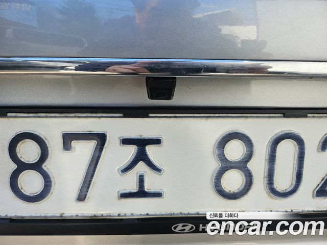 Hyundai Starex 2017 — photo 18