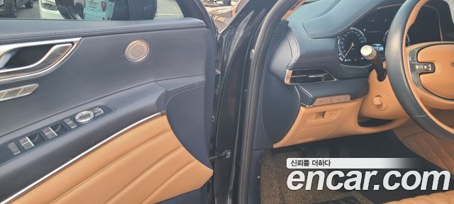 Genesis GV80 2020 — photo 13