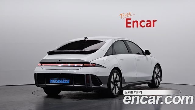 Hyundai Ioniq6 2023 — photo 2