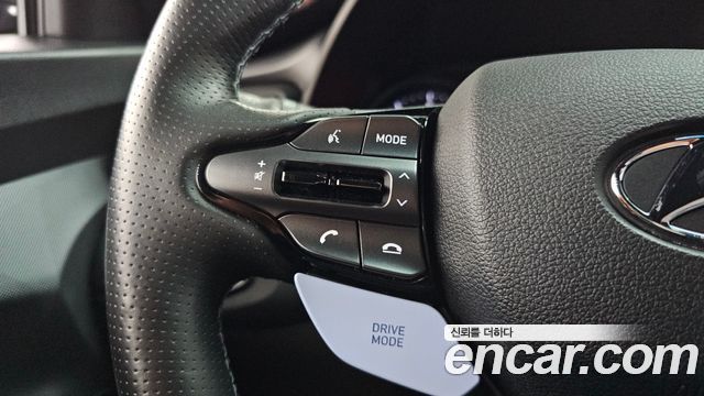 Hyundai Veloster 2020 — photo 22