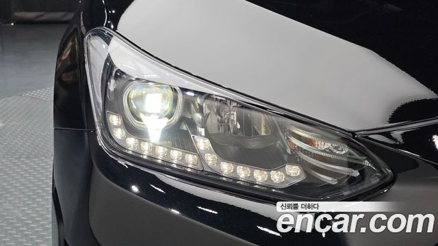 Hyundai Veloster 2020 — photo 8