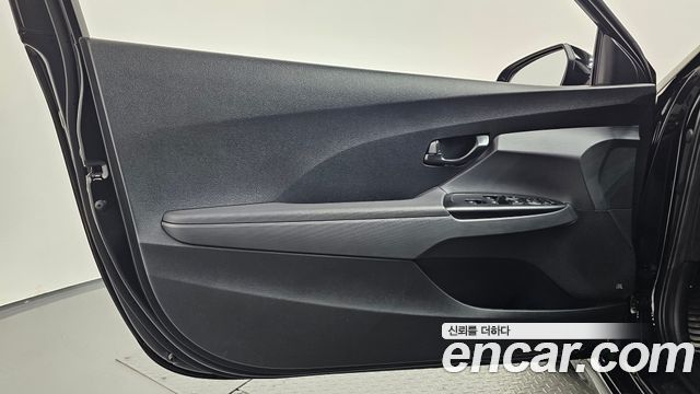 Hyundai Veloster 2020 — photo 14