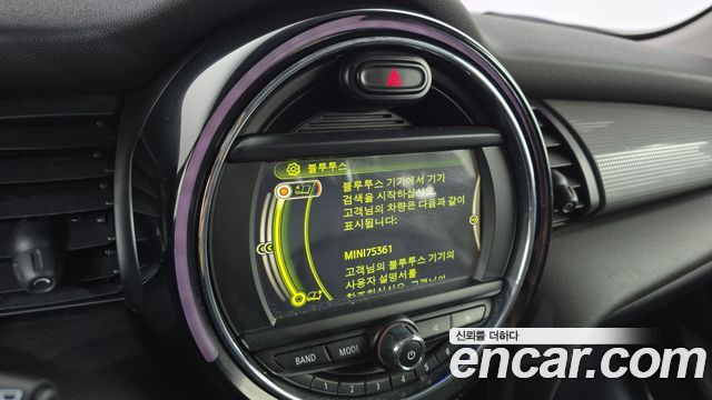 Mini Cooper 2015 — photo 14