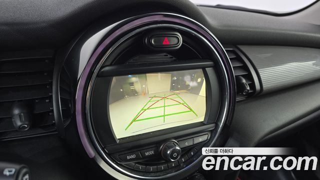 Mini Cooper 2015 — photo 15