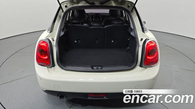 Mini Cooper 2015 — photo 19
