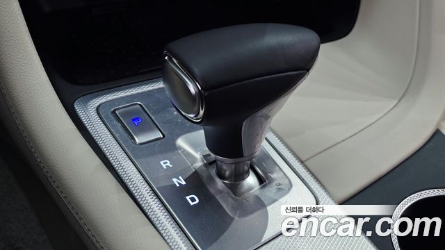 Genesis G70 2024 — photo 12