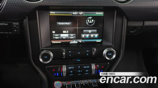 Ford Mustang 2015 — photo 19