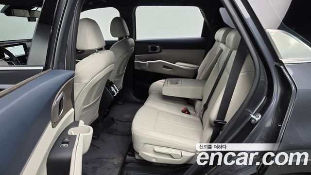 Kia Sorento 2022 — photo 11